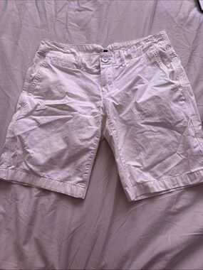 GAP White Women's Flat Front Shorts